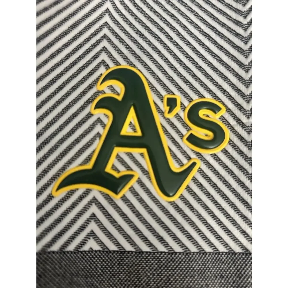 LevelWear MLB Women’s Oakland Athletics Grey Vest Size Small NWT